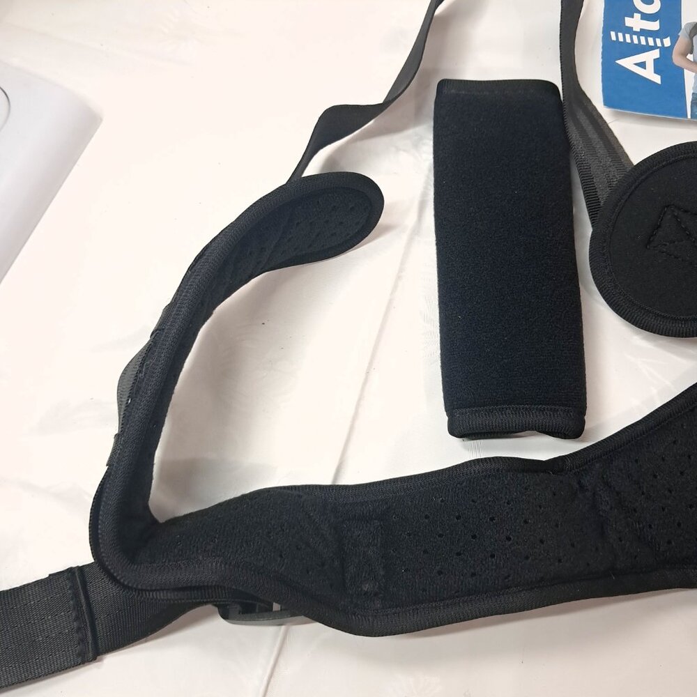 Altapolo Posture Corrector Upper Back Unisex Blac… - image 3